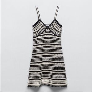 Zara striped knit black and white dress